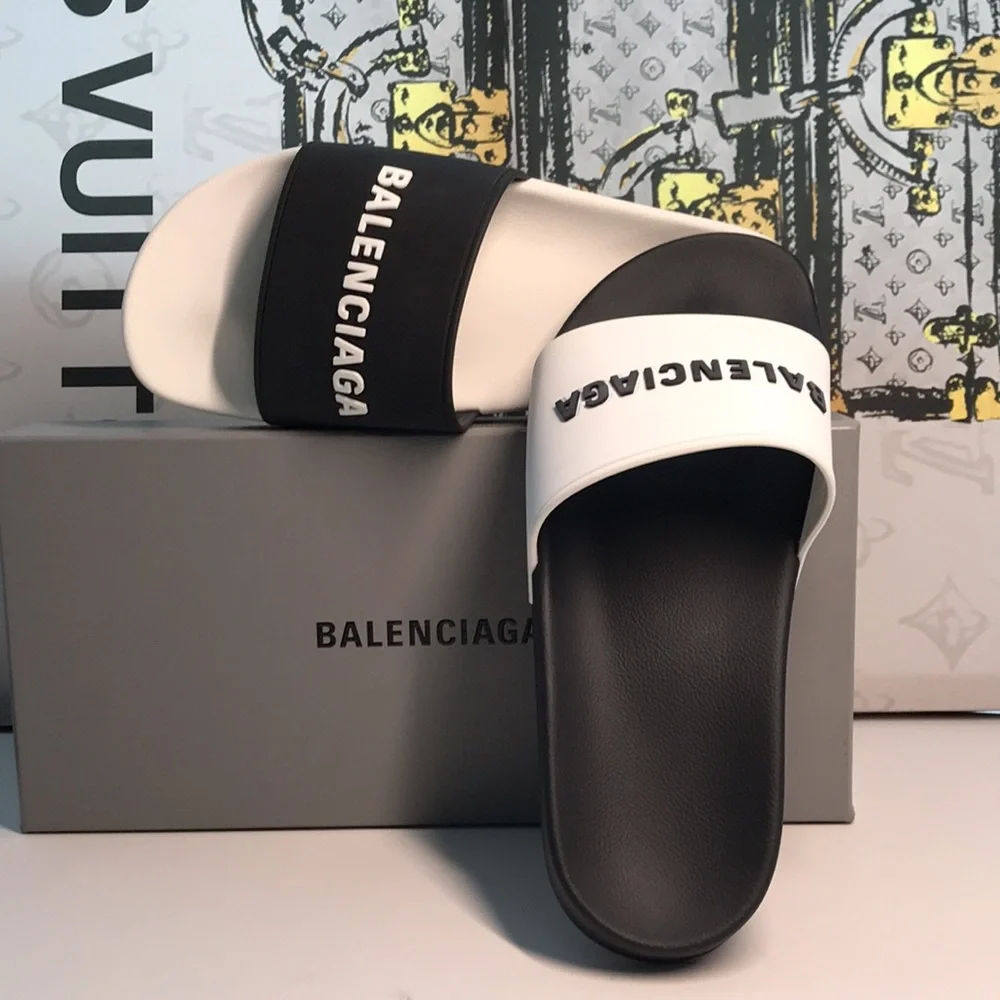 Balenciaga Men’s Logo Mismatched Slide Sandals | Size 8 | New Authentic